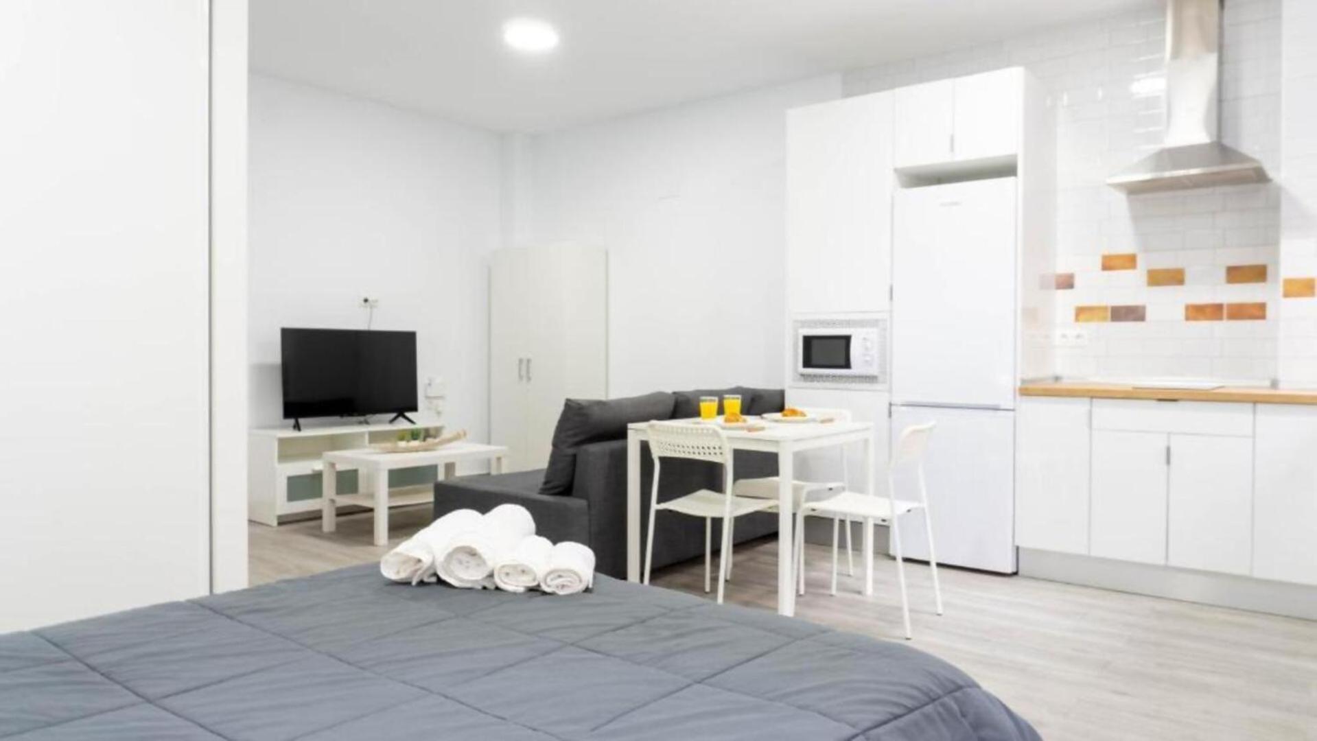 Apartamento La Paloma A Apartamento En Малага Экстерьер фото